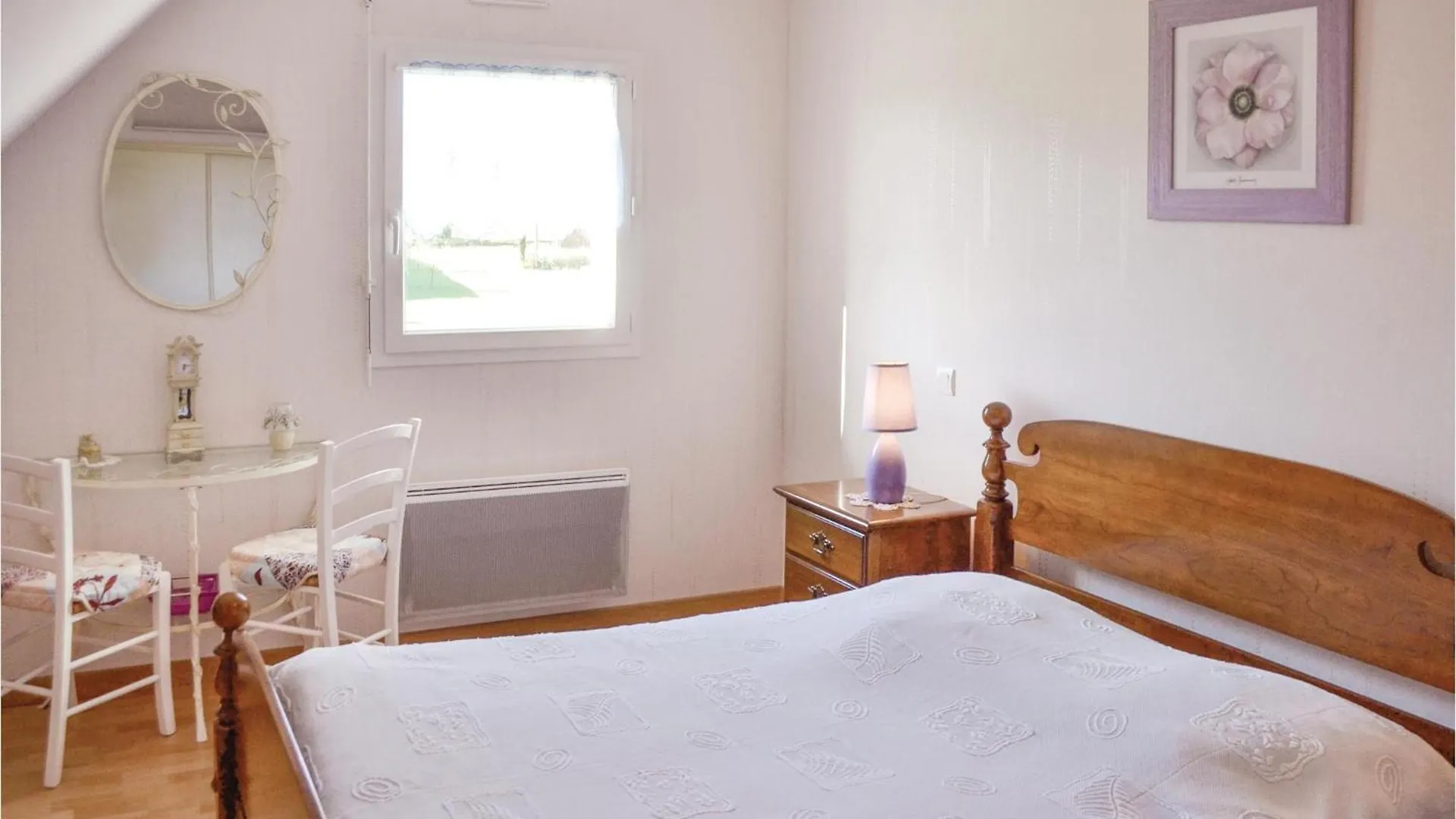 3 Bedroom Beautiful Home In Guéhenno Hébergement de vacances