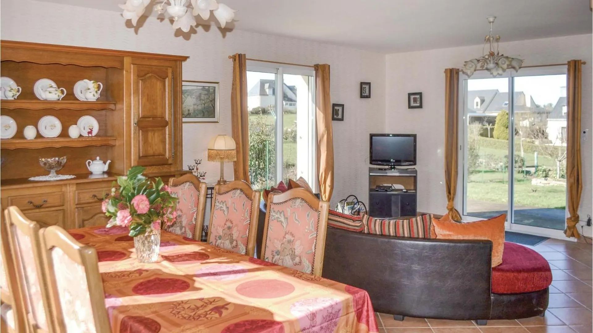 Hébergement de vacances 3 Bedroom Beautiful Home In Guéhenno France